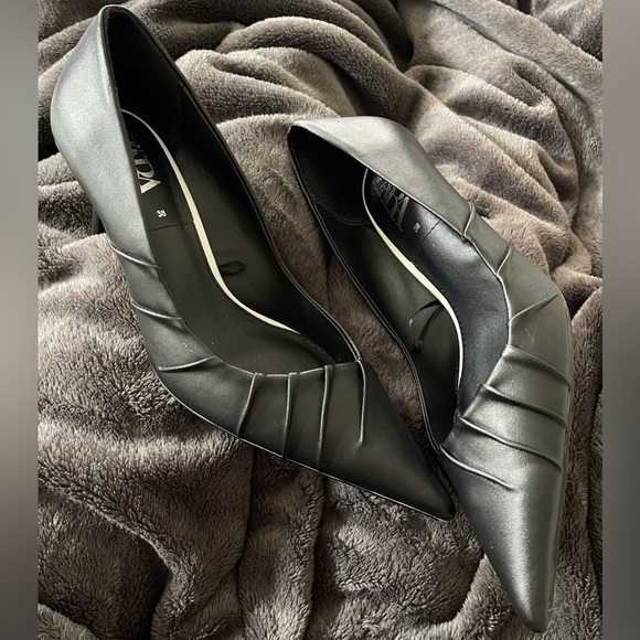 Zara Black Heels🖤 - Picture 9 of 10